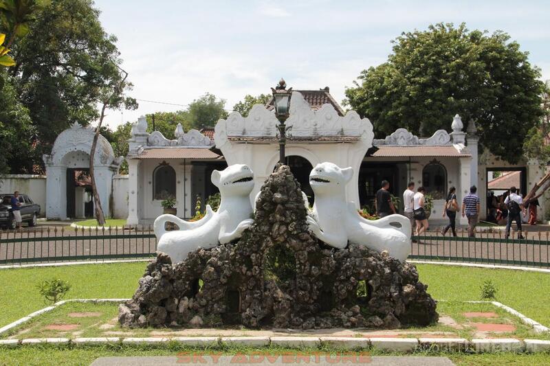 Keraton Kasepuhan Cirebon