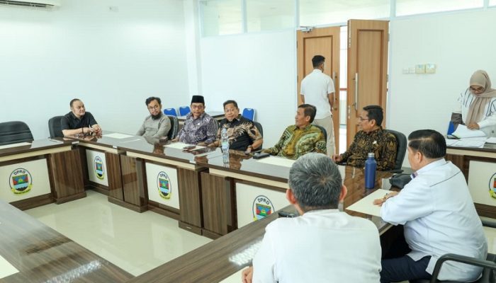 Sinkronisasi Raperda Lingkungan Dipercepat, DPRD Jabar Serap Praktik Pengelolaan Sampah di Bandung Barat