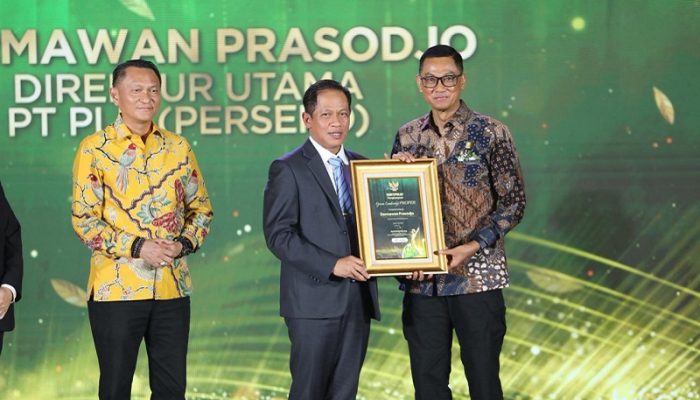 Sabet 11 PROPER Emas 2025, Dirut PLN Raih Green Leadership