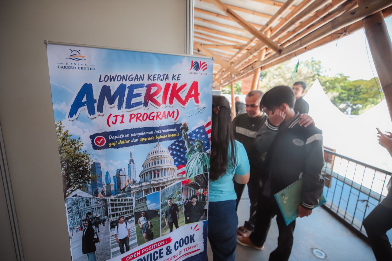 Strategi Farhan Tekan Pengangguran Bandung Timur, Ribuan Lowongan Kerja Dibuka