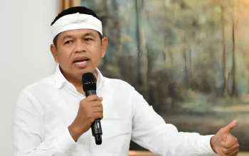 Penertiban bangunan liar di sempadan sungai untuk atasi masalah irigasi Tasikmalaya.