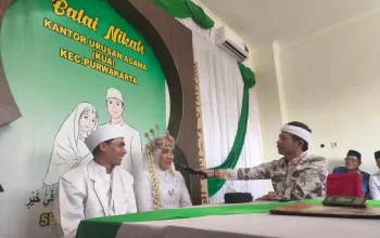 Om Zein sambut pengantin program nikah hemat KUA Purwakarta 2026