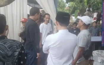 Polisi olah TKP kasus pengeroyok ayah pengantin di Purwakarta akibat tolak japrem.