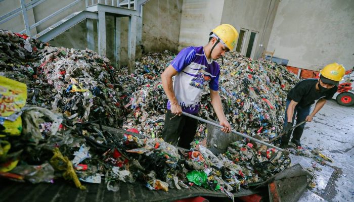 Darurat Sampah Bandung: TPS Tutup 3 Hari, Warga Diminta Olah Limbah Mandiri