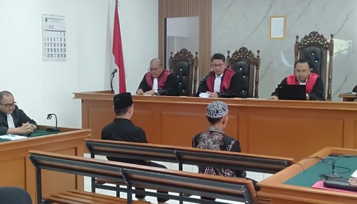 Skandal Suap Rp12,4 Miliar: Bupati Bekasi Nonaktif Ade Kuswara Kunang Terancam Penjara Seumur Hidup!