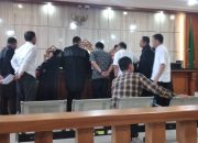 Hakim Mengamuk! Anggota DPRD Cirebon Terancam Masuk Sel Usai Berbelit di Sidang Korupsi