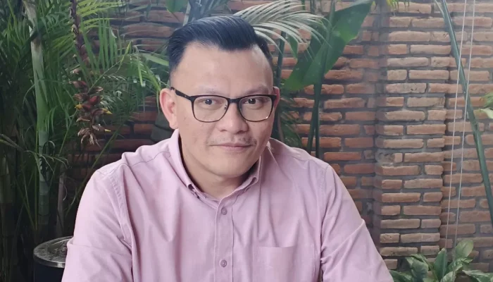 Diperiksa 5 Jam di Kejati NTT, Pengacara Roni Sonbay Minta Kliennya Diperiksa Ulang
