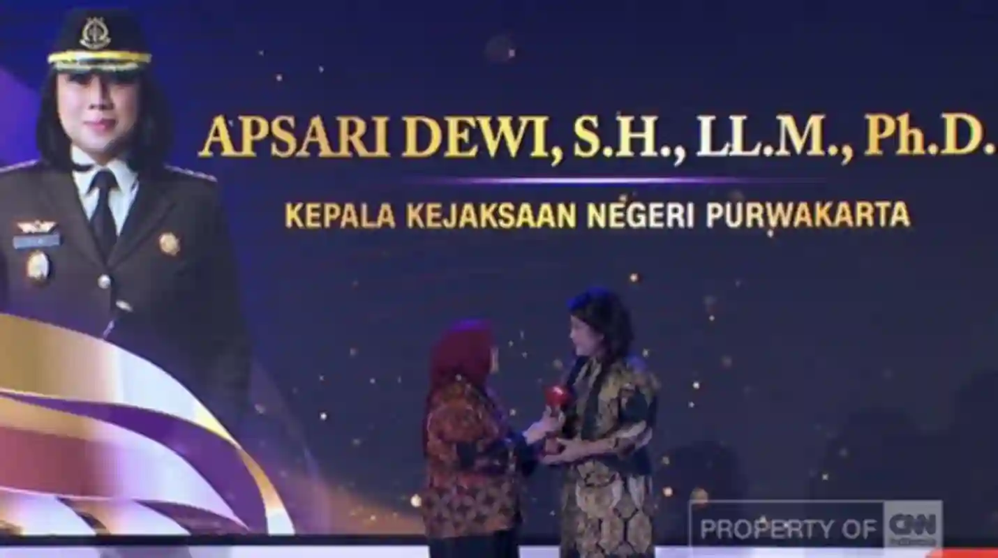 Kajari Purwakarta Apsari Dewi raih CNNIndonesia Leading Women Awards 2026 kategori Outstanding Prosecutorial Leader