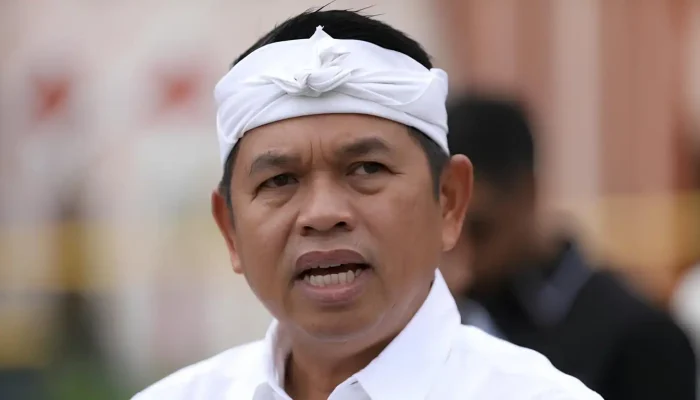 Ini Alasan Dedi Mulyadi Tertibkan PKL di Dekat RSHS Bandung